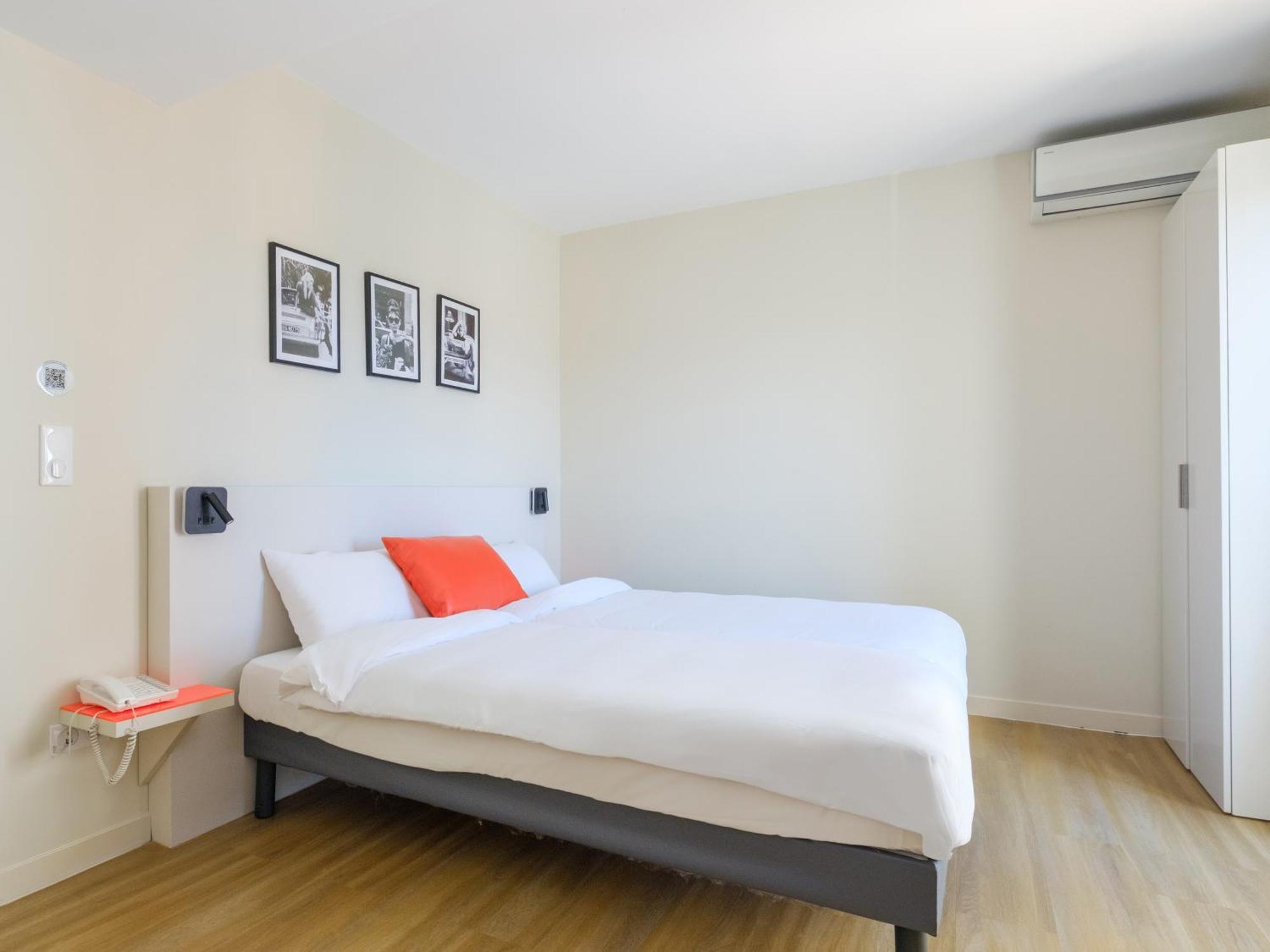 B&B Hotel Antibes Juan-Les-Pins Camera foto
