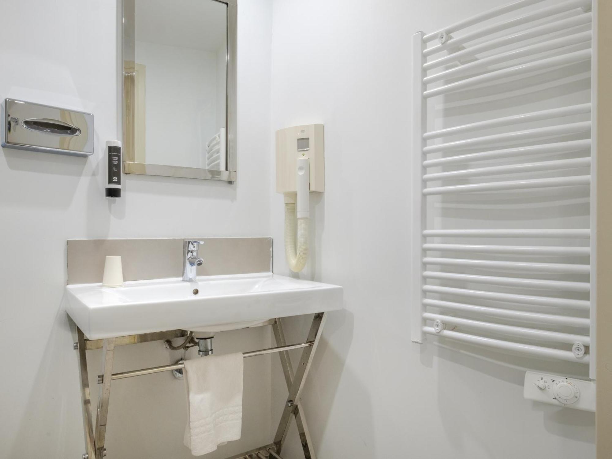 B&B Hotel Antibes Juan-Les-Pins Camera foto