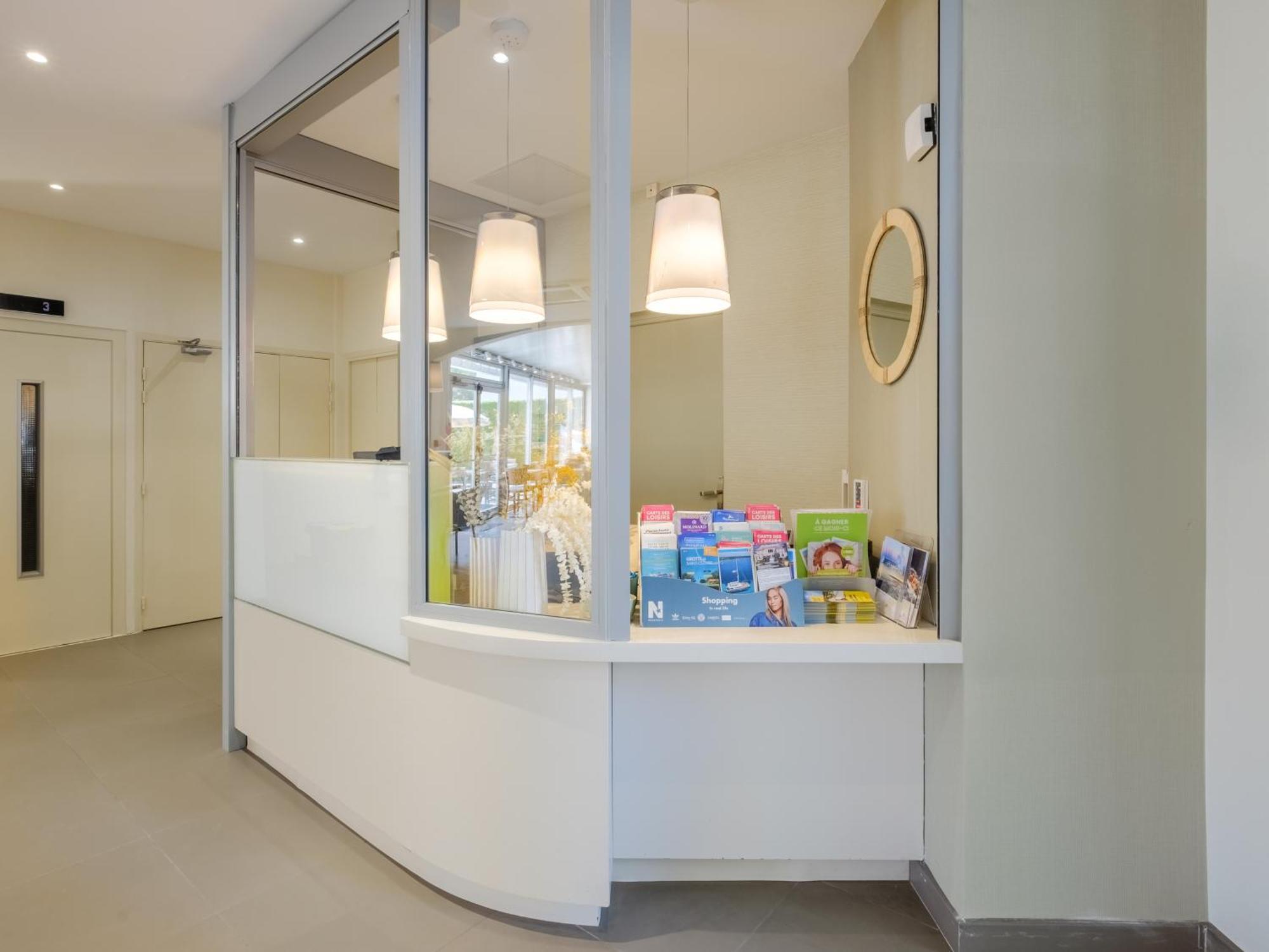 B&B Hotel Antibes Juan-Les-Pins Esterno foto